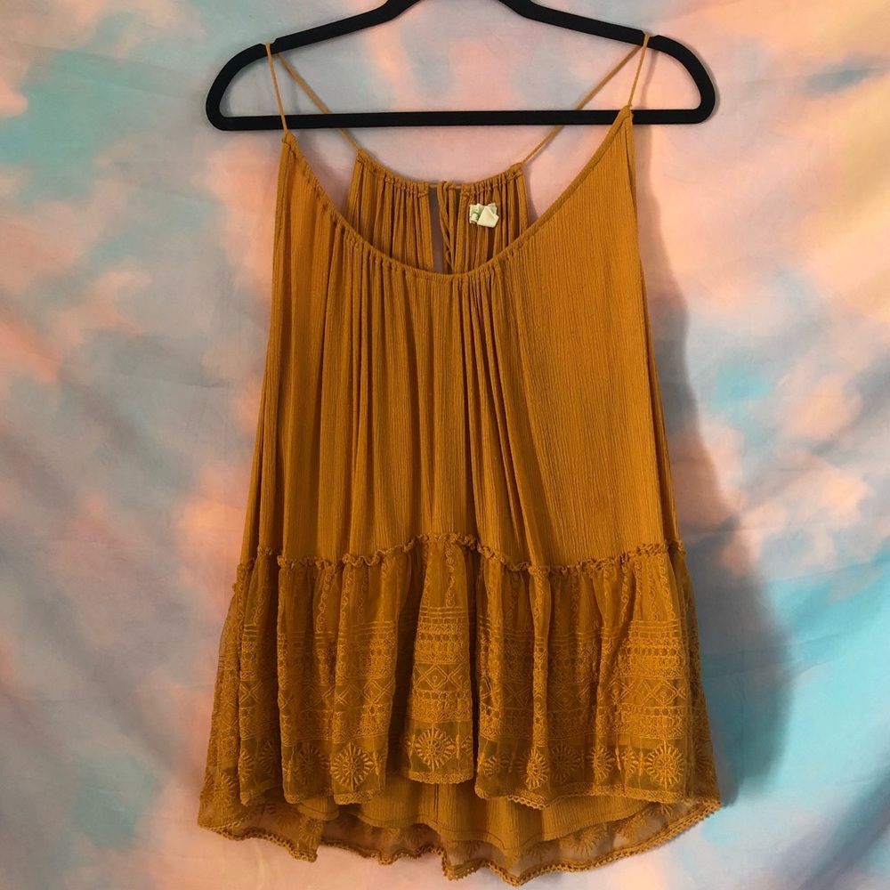 UO Flowy Bright Tank